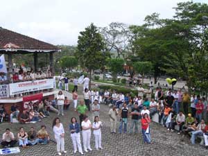main-slide-4